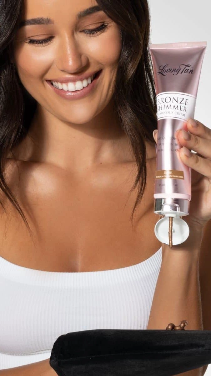 Loving Tan Bronze Shimmer Luminous Cream - Dark