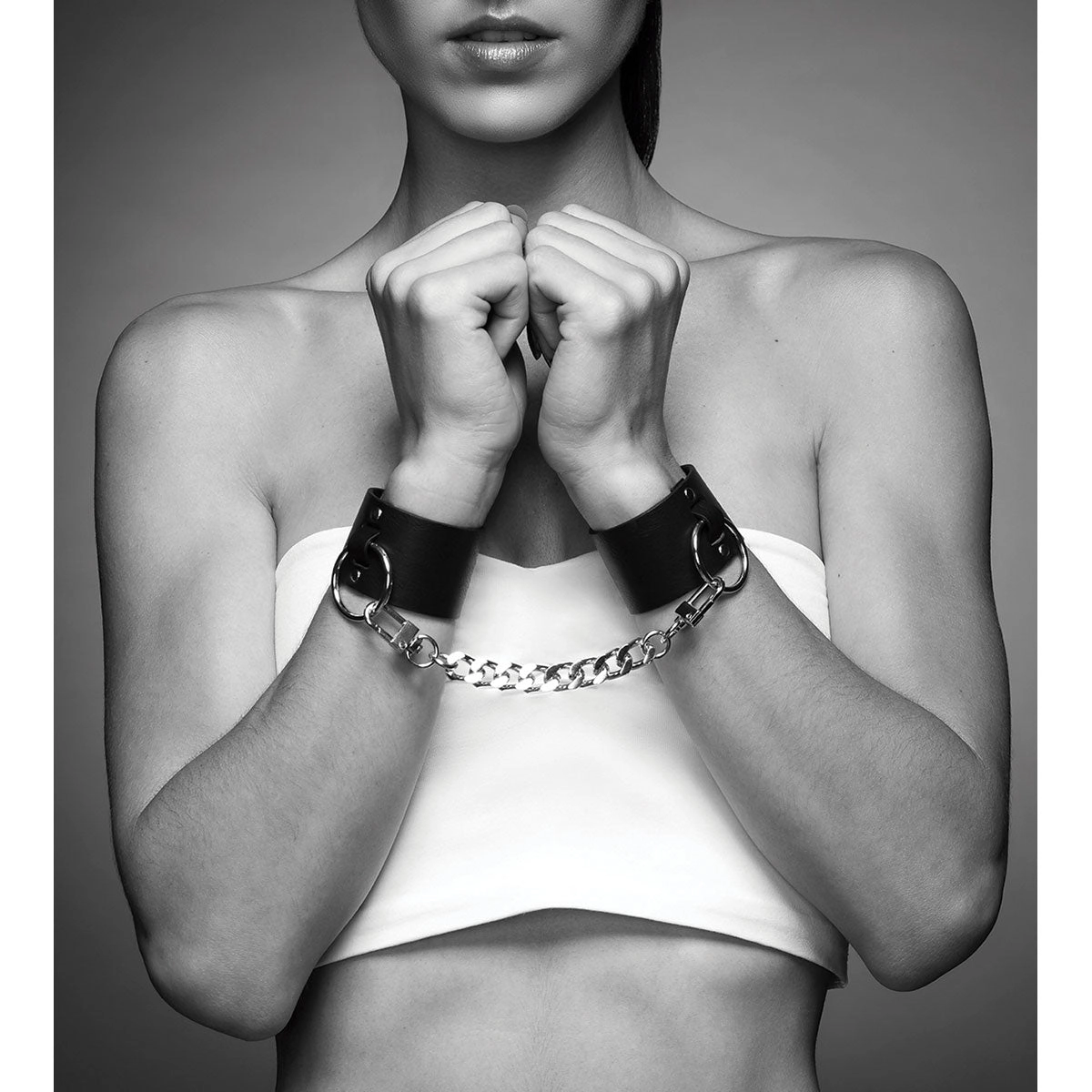 Maze Wide Handcuffs
