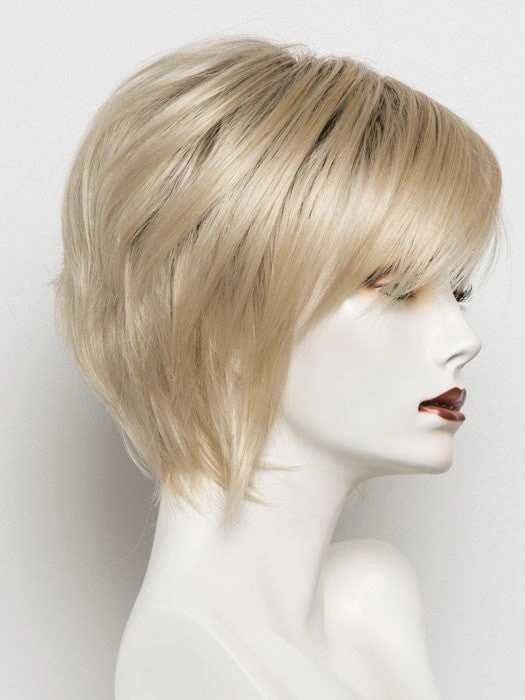 Reese Gradient Colors | Synthetic Wig (Basic Cap)