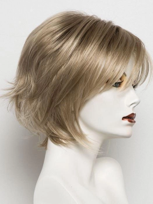 Reese Gradient Colors | Synthetic Wig (Basic Cap)