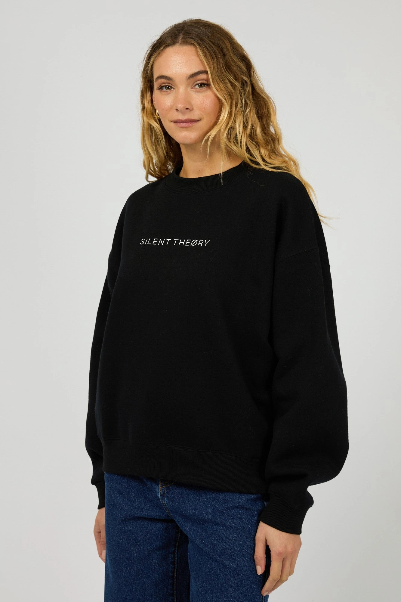 Silent Theory Logo Crew Black